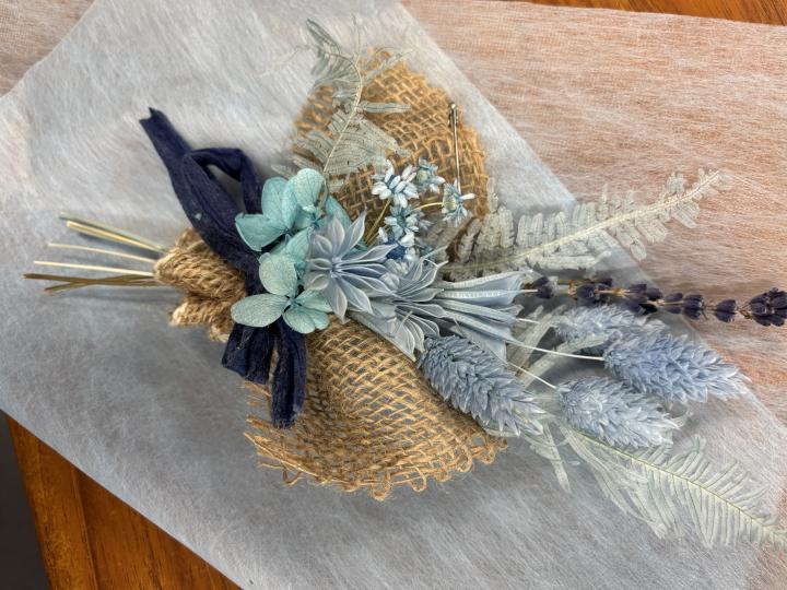 ひょうごの花卉PR展示(ミニドライフラワーブーケ作成体験)